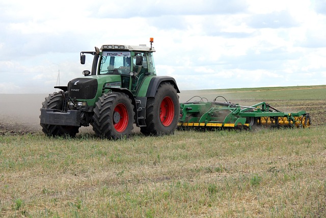 Free Tractor Field photo and picture