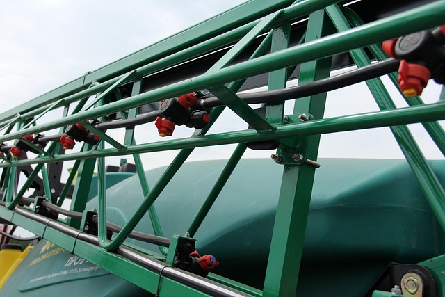 Free Sprayer Farm photo and picture