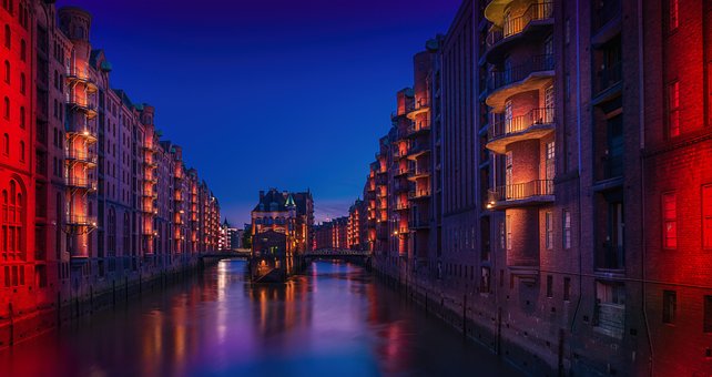 Hamburg, Wasserschloss, Sklad Okres