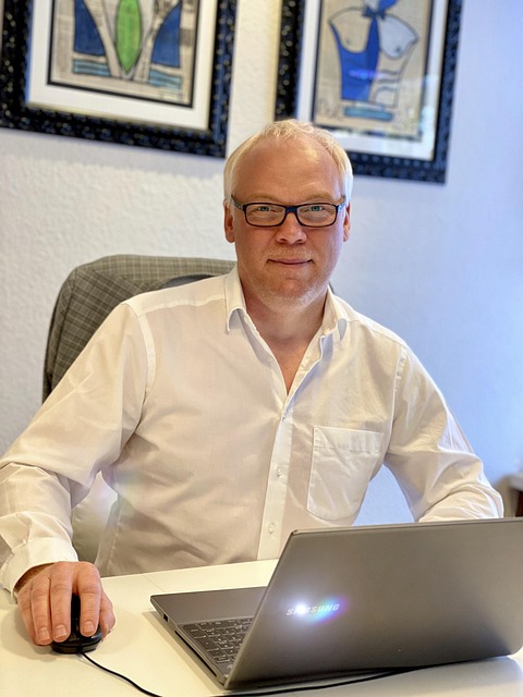 Free Office Man photo and picture