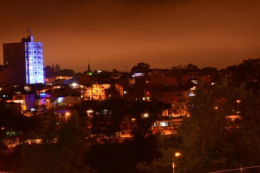 Marinilla, Noche, Nocturno
