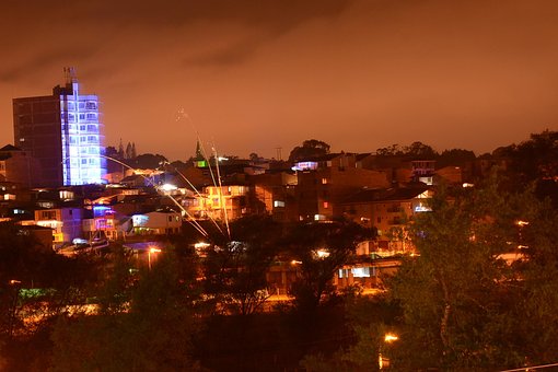 Marinilla, Noche, Nocturno