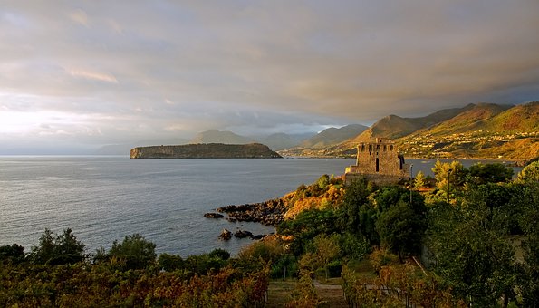 Free Sea Noon photo and picture