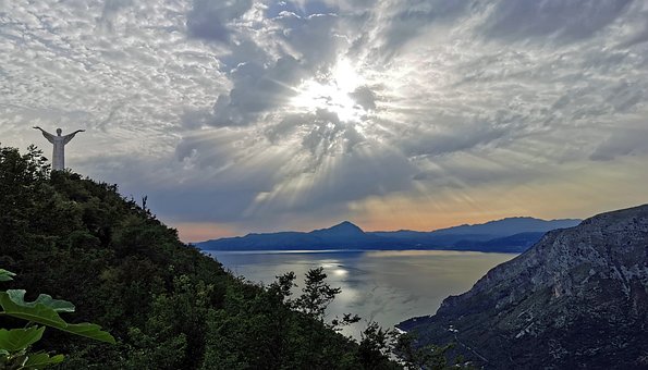 Free The Gulf Of Policastro photo and picture
