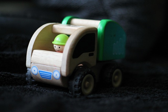 toy, children, car wallpapers, car, toy car, dustman, garbage truck, ecology, waste sorting, waste, wood, wooden toy, toys, play, funny, entertainment, colorful, nice, doll, wheels, hull