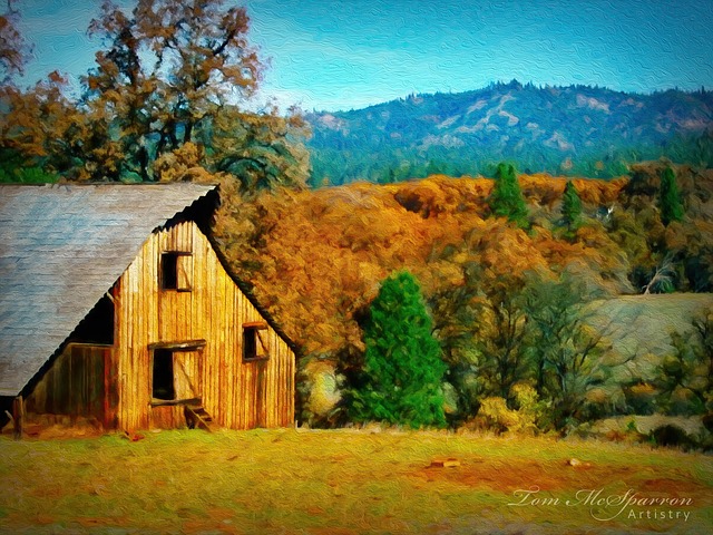 Free Barn Mountainside photo and picture