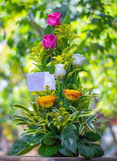Free Flowers Bouquet Of Roses photo and picture