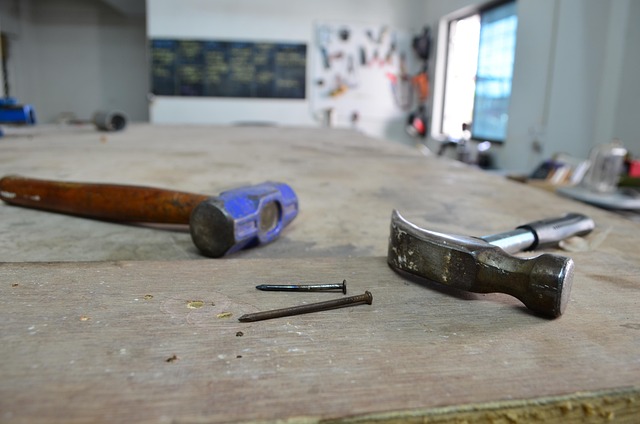 Free Hammer Nail photo and picture