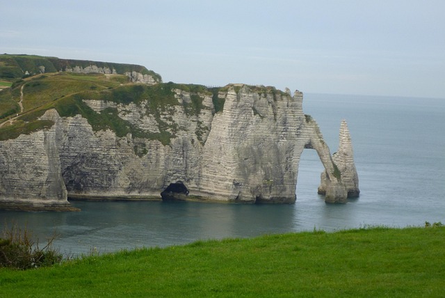 Free The Rock Ocean photo and picture
