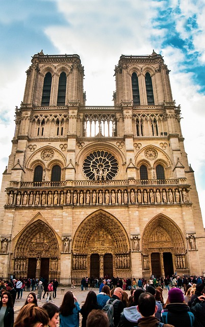 Free Notre Dame photo and picture