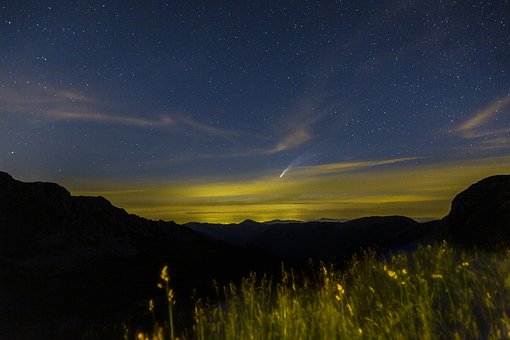 Free Comet Sky photo and picture