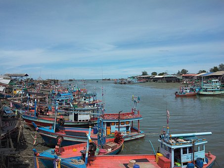 Free Fishing Boat Fisherman photo and picture