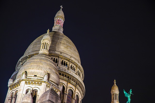 Free Basilica Paris photo and picture