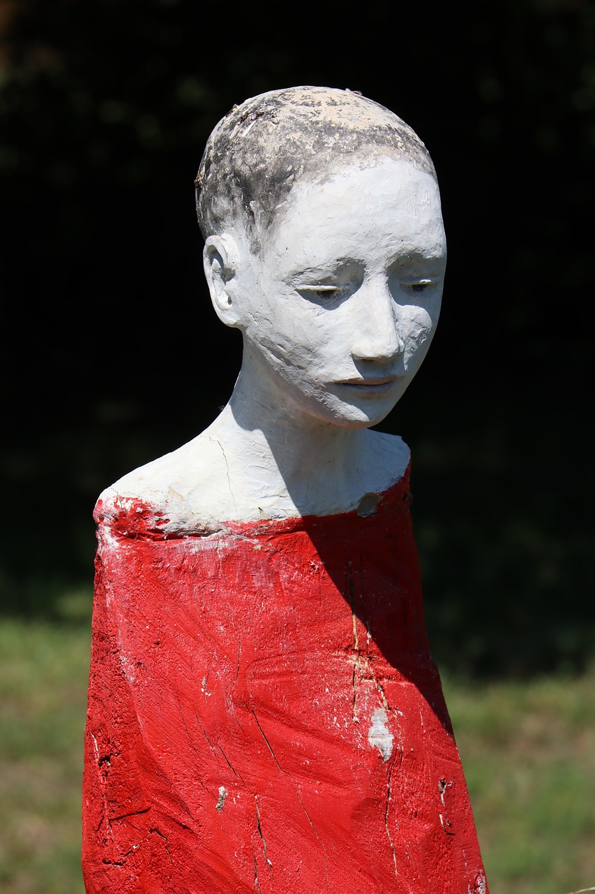 Figurine Femme En Résine - Style Contemporain Français - Occasion