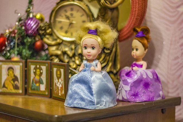 Free Doll Toys photo and picture