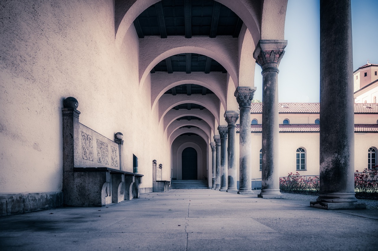 Columns Bench Building - Free photo on Pixabay