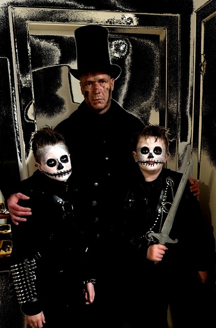 Free Halloween Disguise photo and picture