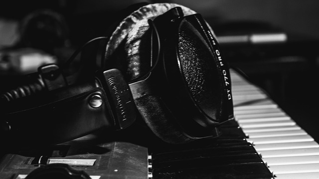 Free Piano Music photo and picture