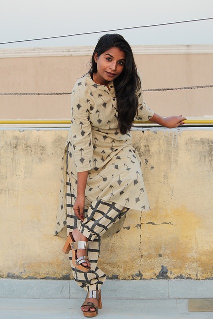 Free Woman Model photo and picture