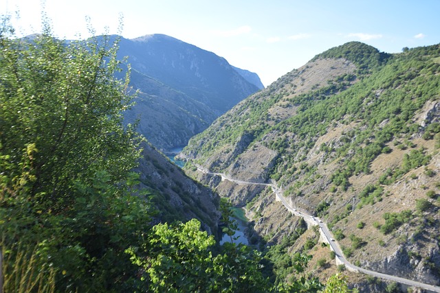 Free Mountain Abruzzo photo and picture