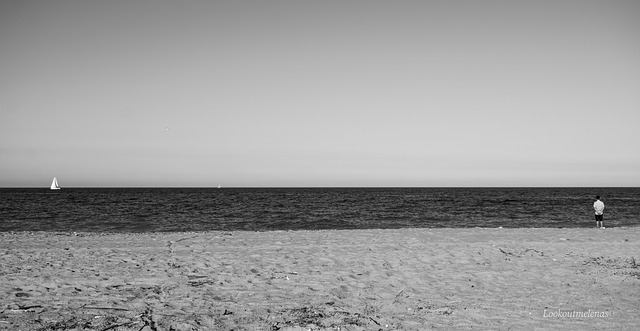 Free Sea Water photo and picture