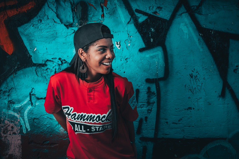 Urbano, mujer, ciudad, calle, viaje, estilo de vida, gente