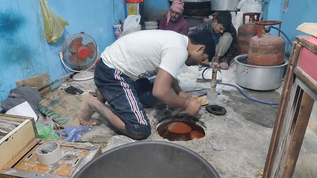 Free Delhi Oven photo and picture