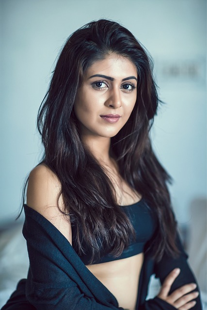 Free Woman Model photo and picture