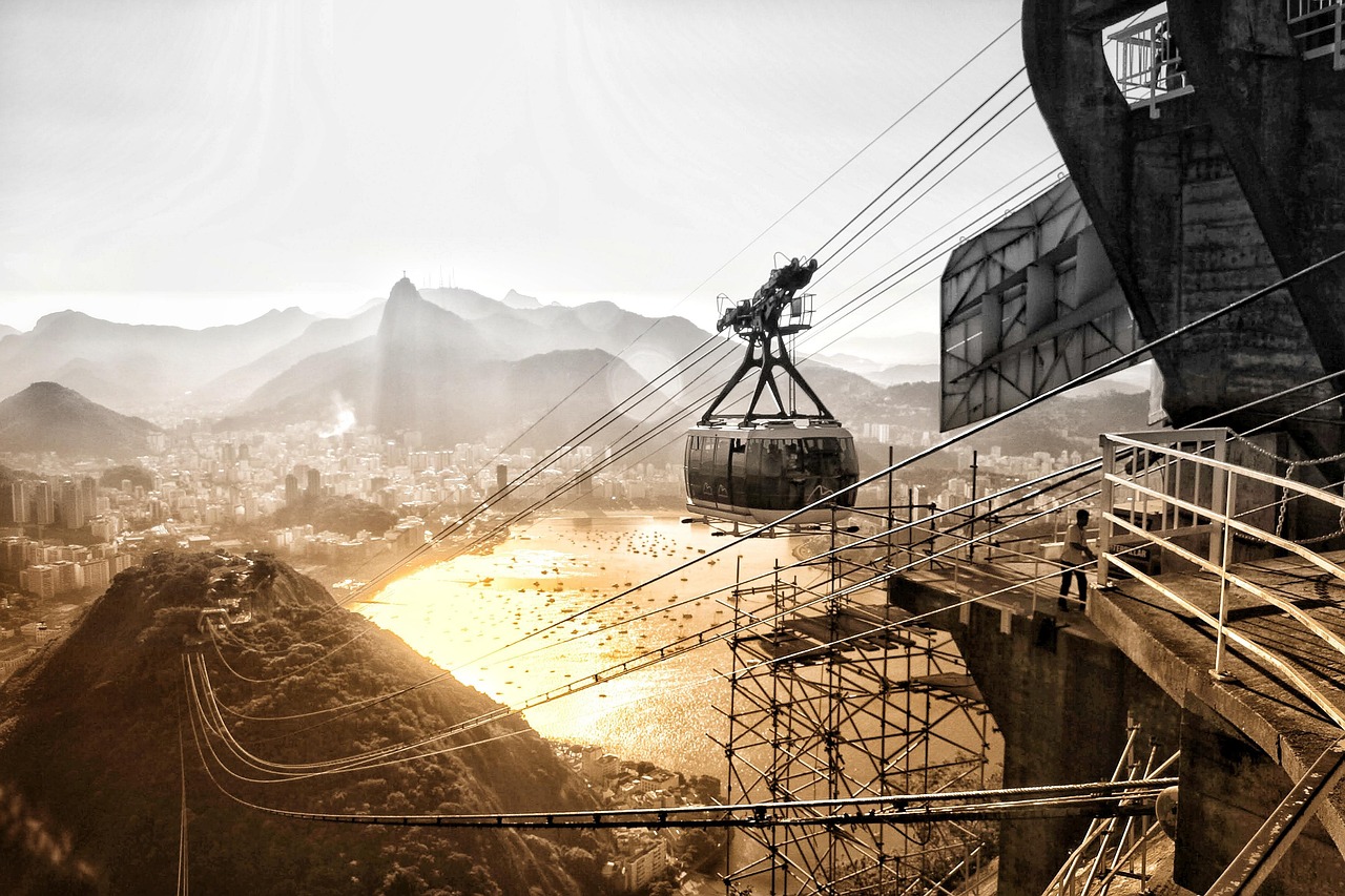 Mountains - free online jigsaw puzzle photo