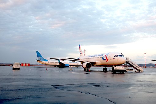 Free Aircraft Airbus photo and picture
