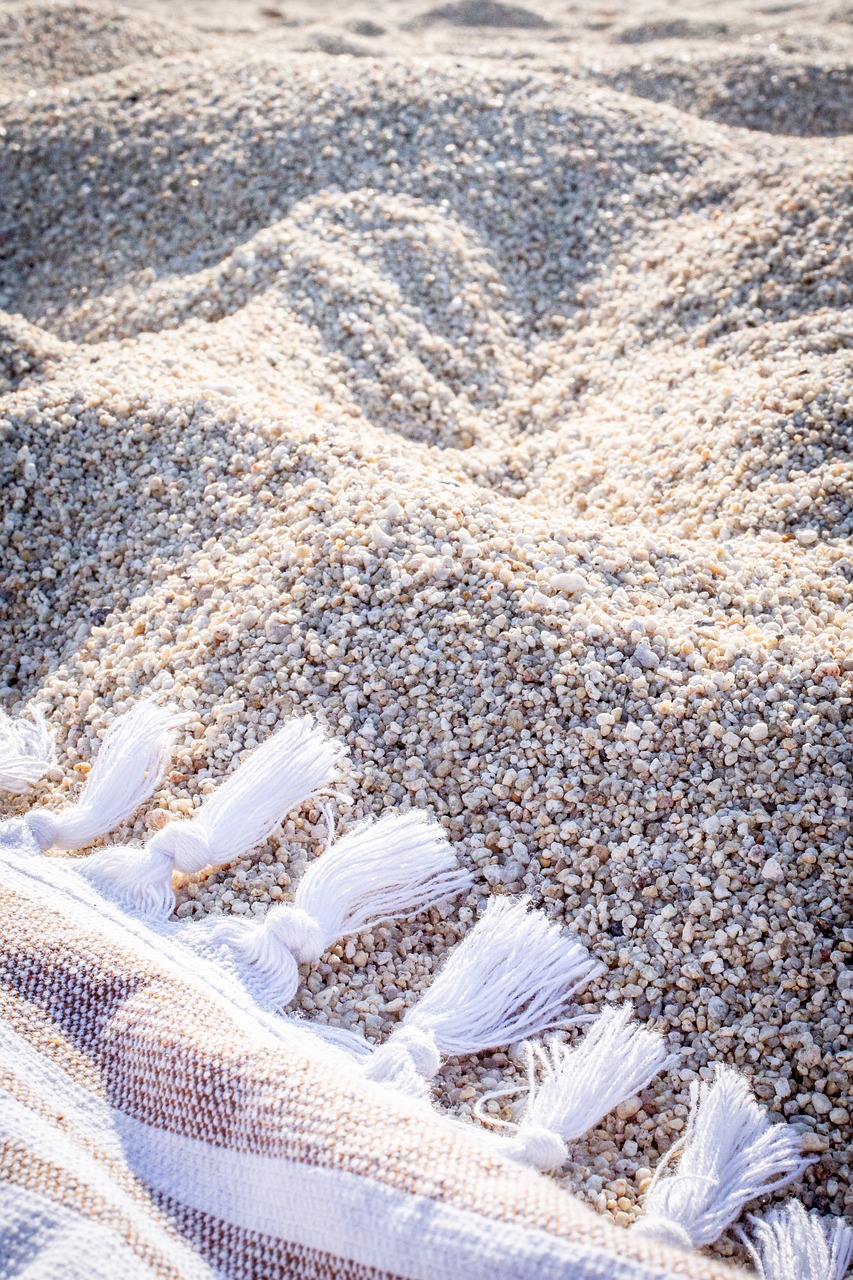 90,000+ Free Beach Towel & Towel Images - Pixabay
