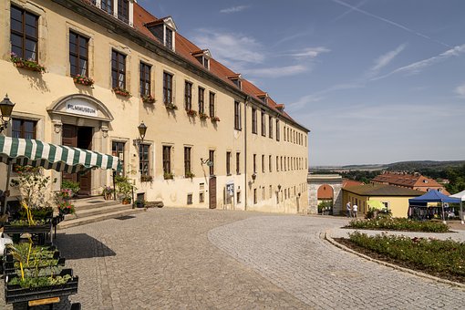 Free Museum Castle photo and picture