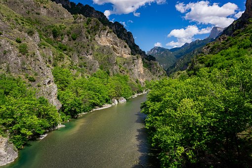 Free River Stones photo and picture