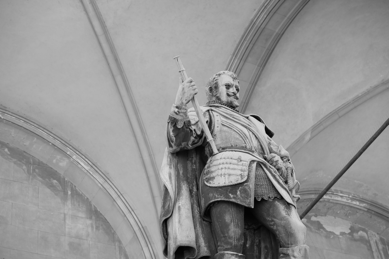 Monument - free online jigsaw puzzle photo