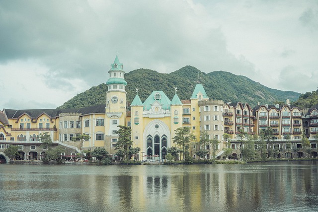 Free Castle Nature photo and picture