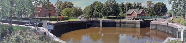 Ostfriesland, Emden, Ems, Kesselschleuse