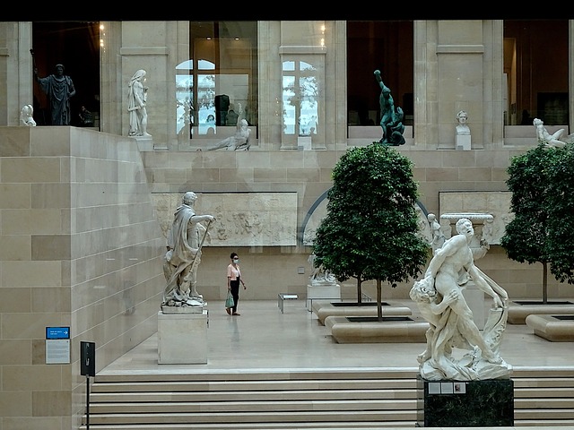 Free Louvre Museum Paris photo and picture