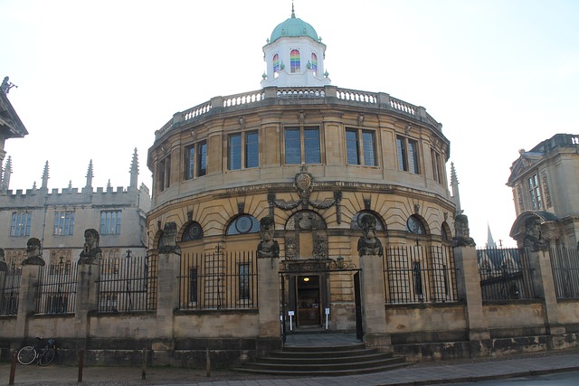 Free Oxford Sheldonian photo and picture