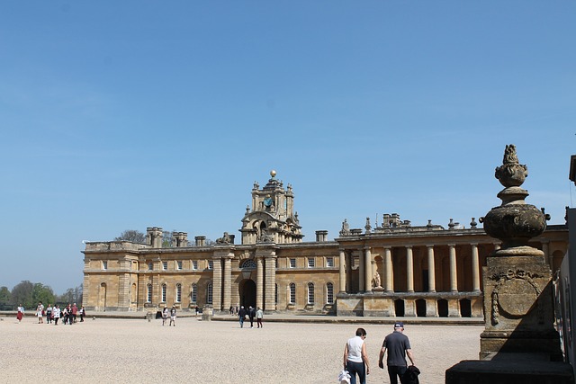 Free Blenheim Palace Woodstock photo and picture