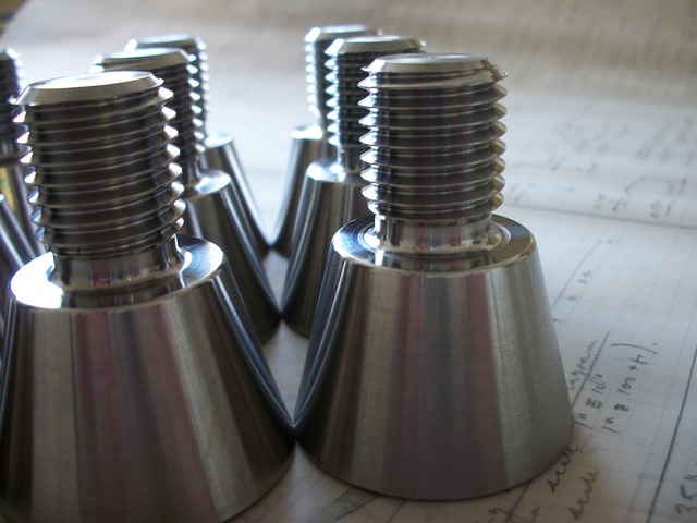 Metal, Inoxidabil, Oţel