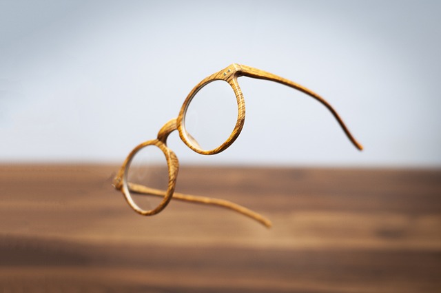 Free Levitation Product Shot photo and picture