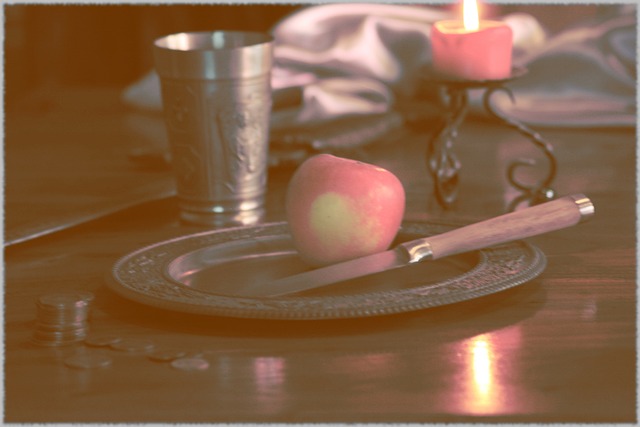 Appel, Mes, Kaars, Wapen, Eten