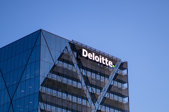 Deloitte Legal Telles berät Transfer von Gustavo Varela zum A.C. Monza in Italien