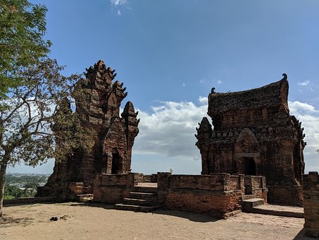 Free Babeltrips Ninhthuan photo and picture