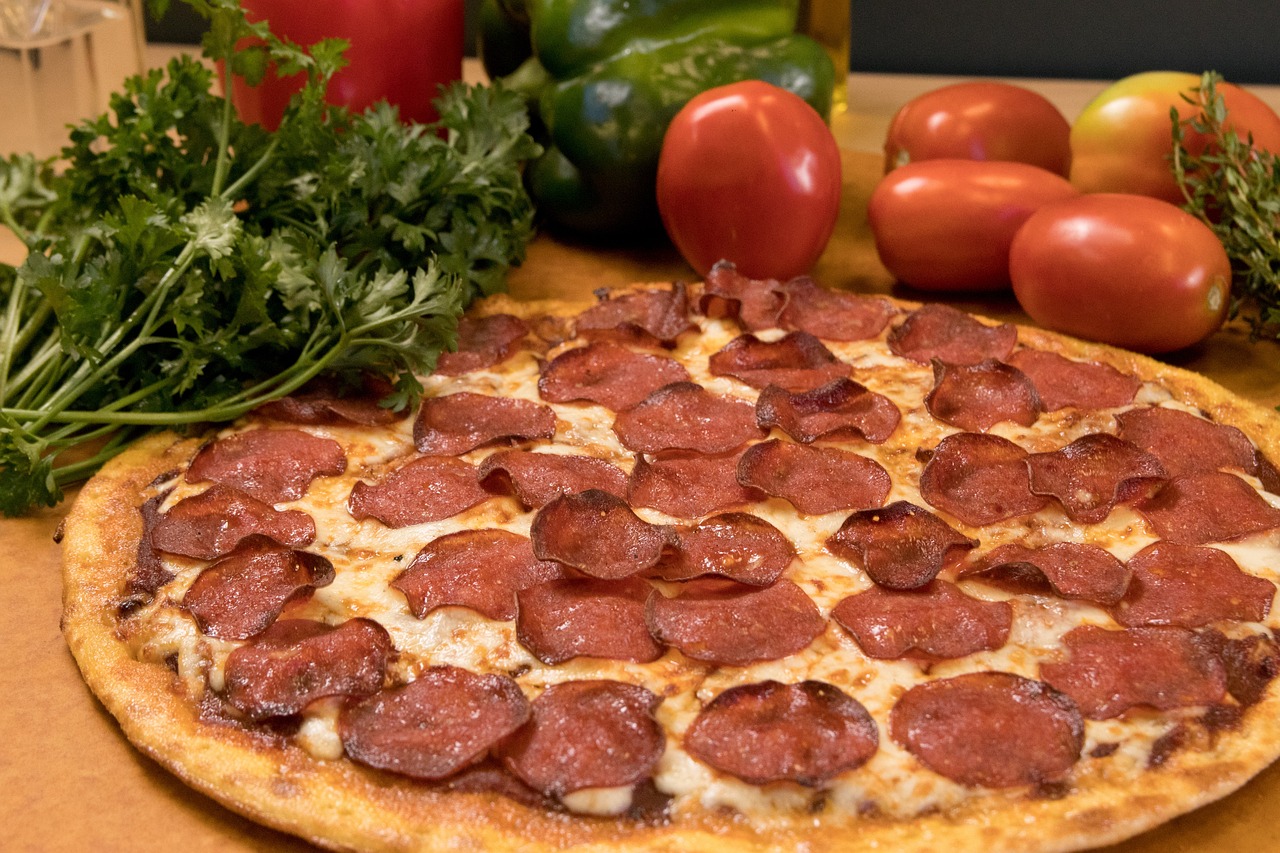 2,000+ Free Pepperoni Pizza & Pizza Images Pixabay