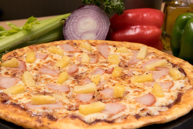 Free Pizza Dish photo and picture