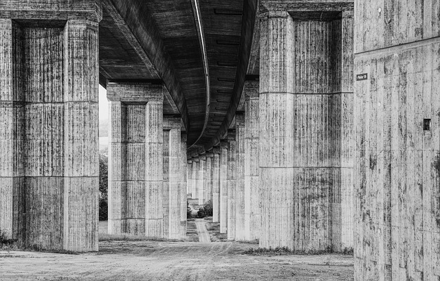 Free Bridge Building photo and picture