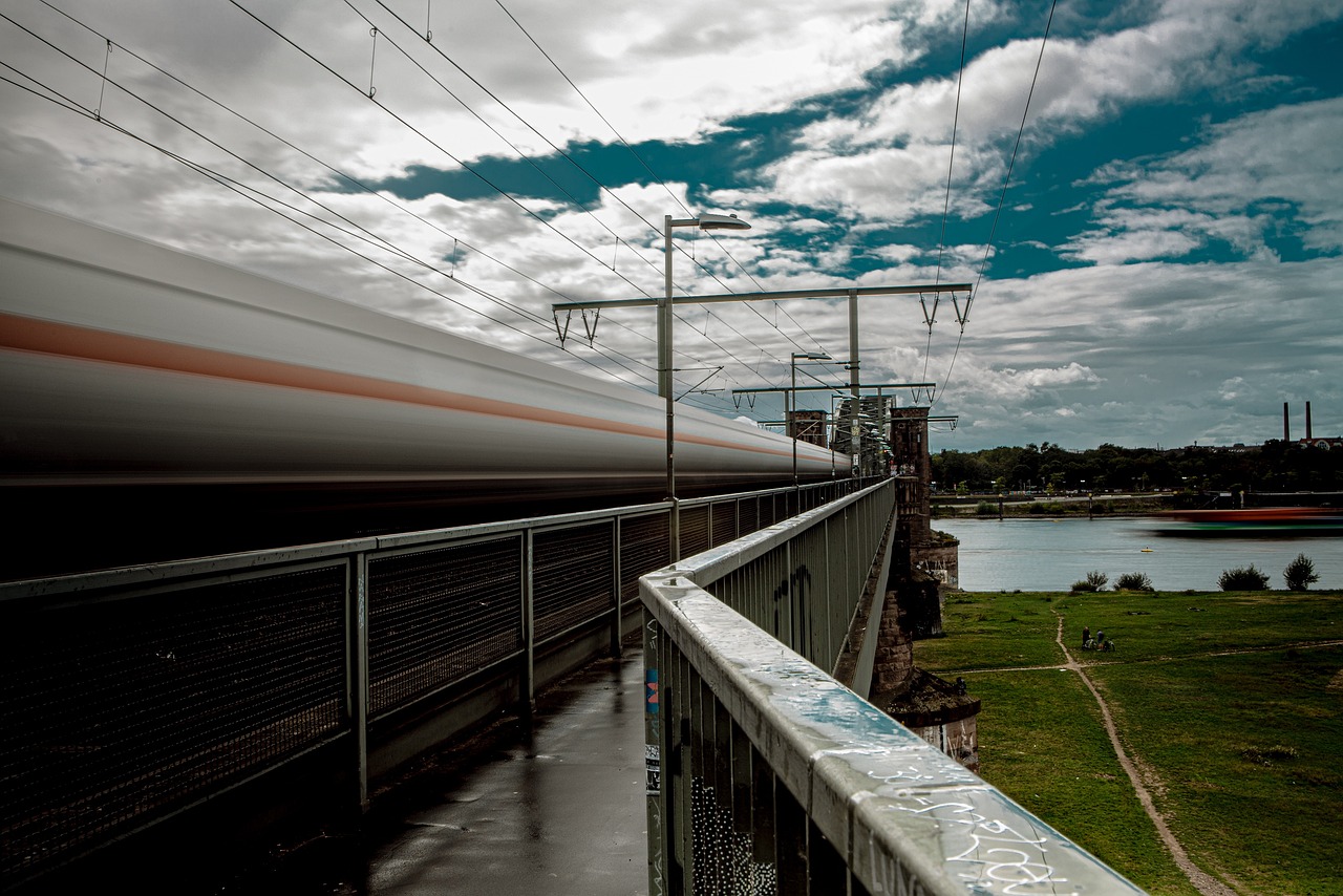 Bridge - free online jigsaw puzzle photo