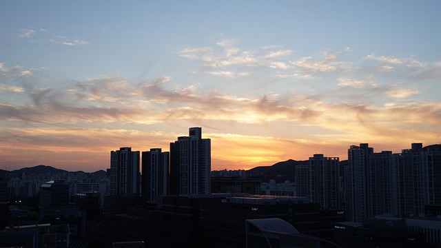 Free Glow In The Evening photo and picture