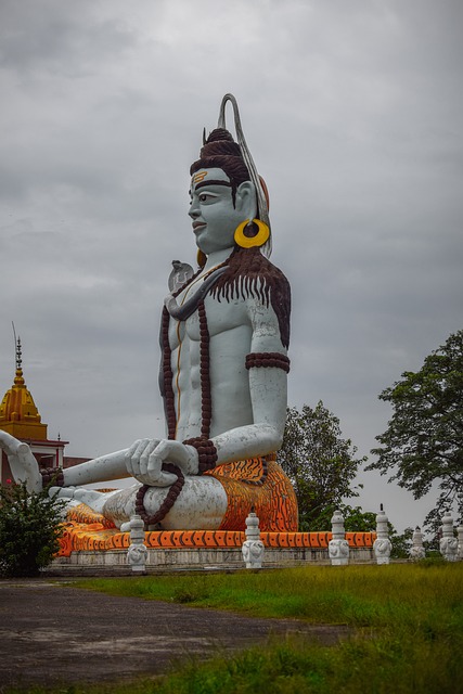 Free Lord Shiva Statue photo and picture